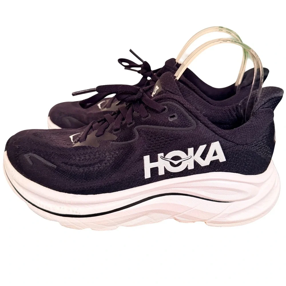 Hoka Clifton 10 Size 7.5 Black White Running Shoes Athletic Sneakers